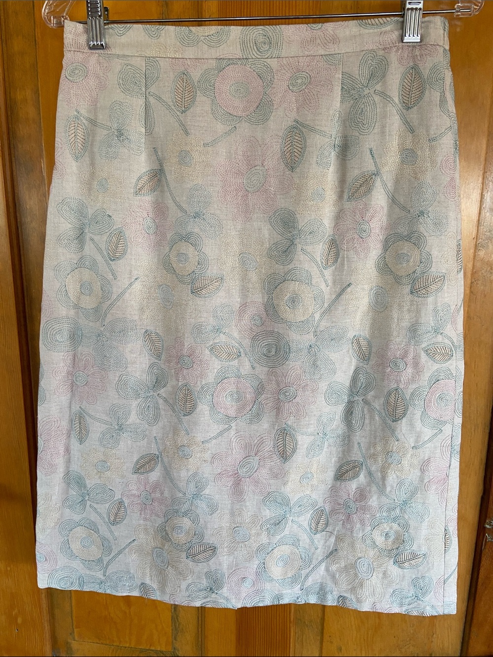 Orvis Pale Pink & Light Green Floral Midi Skirt